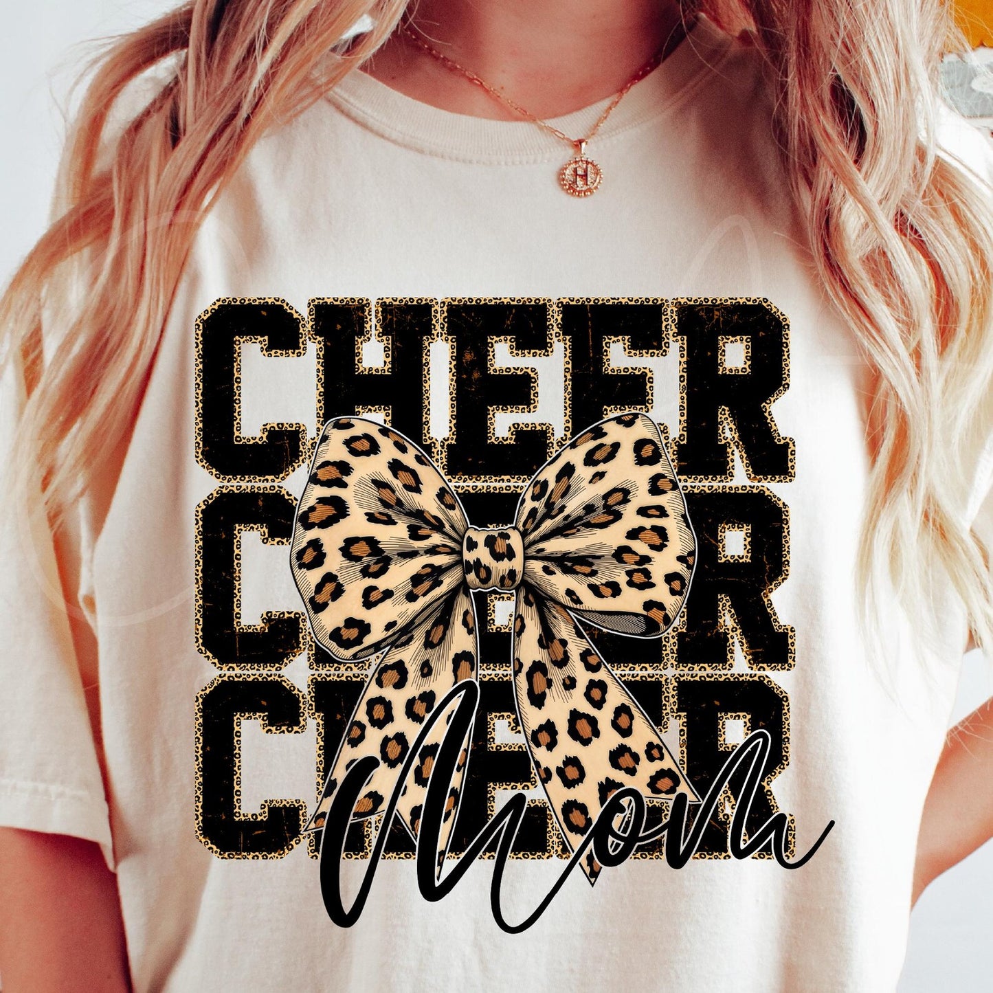 Cheer Mom Leopard Bow Unisex Tee