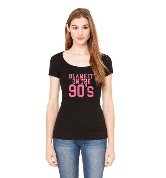 Blame it on the 90s scoop neck tee